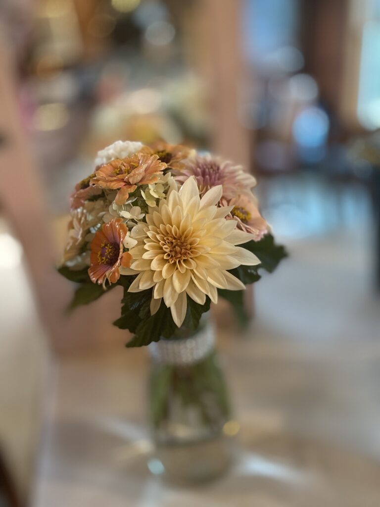 dahlia wedding bouquet